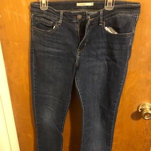 Levi’s 711 skinny dark wash jeans